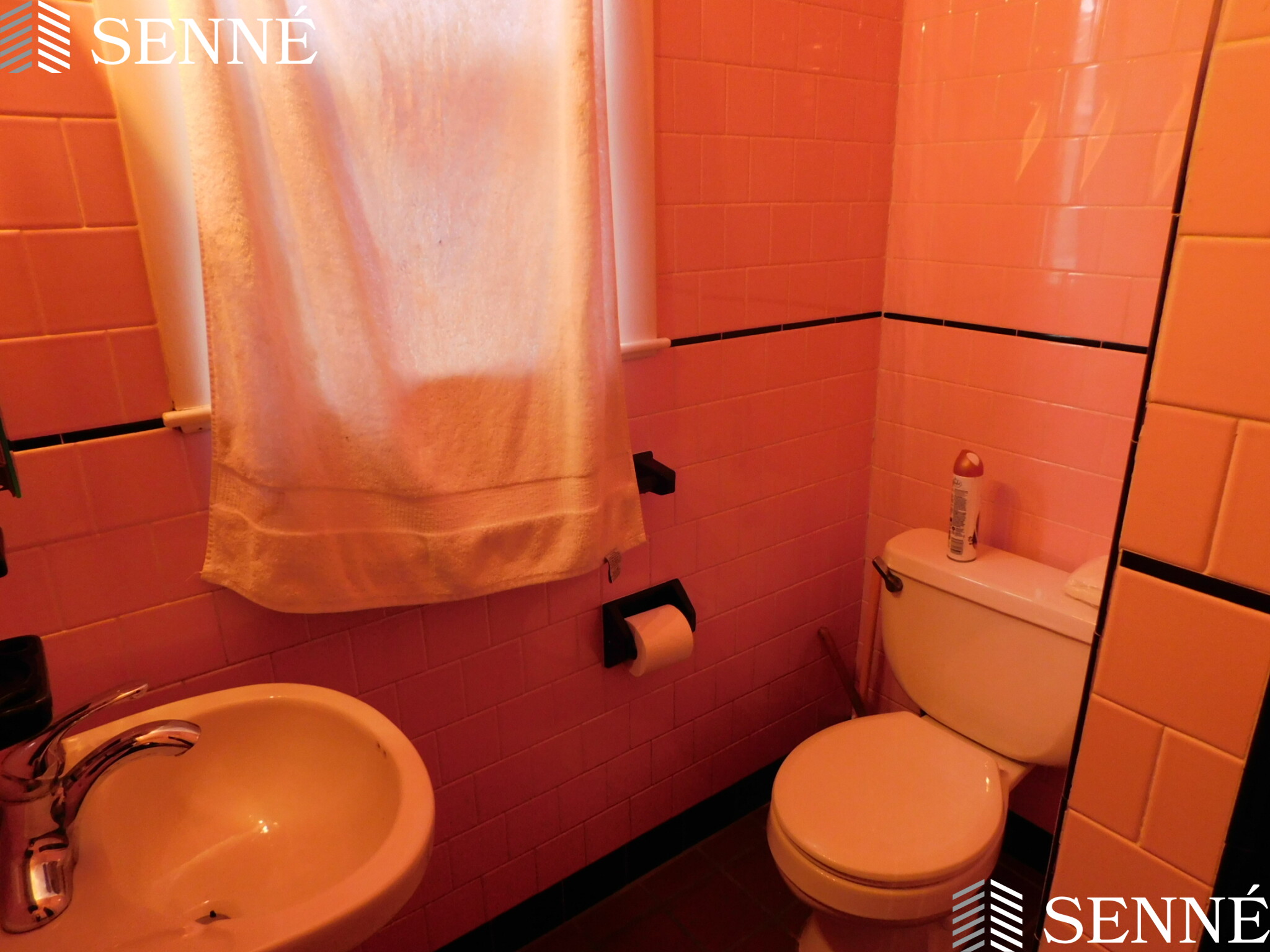 20 Saint James Ave, Davis Square