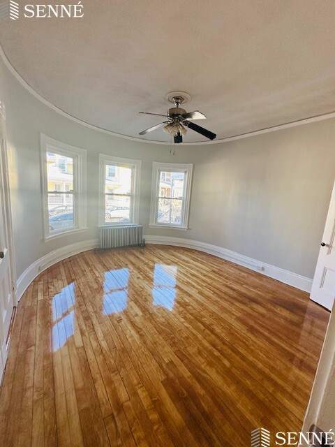 16 Howland St, Roxbury