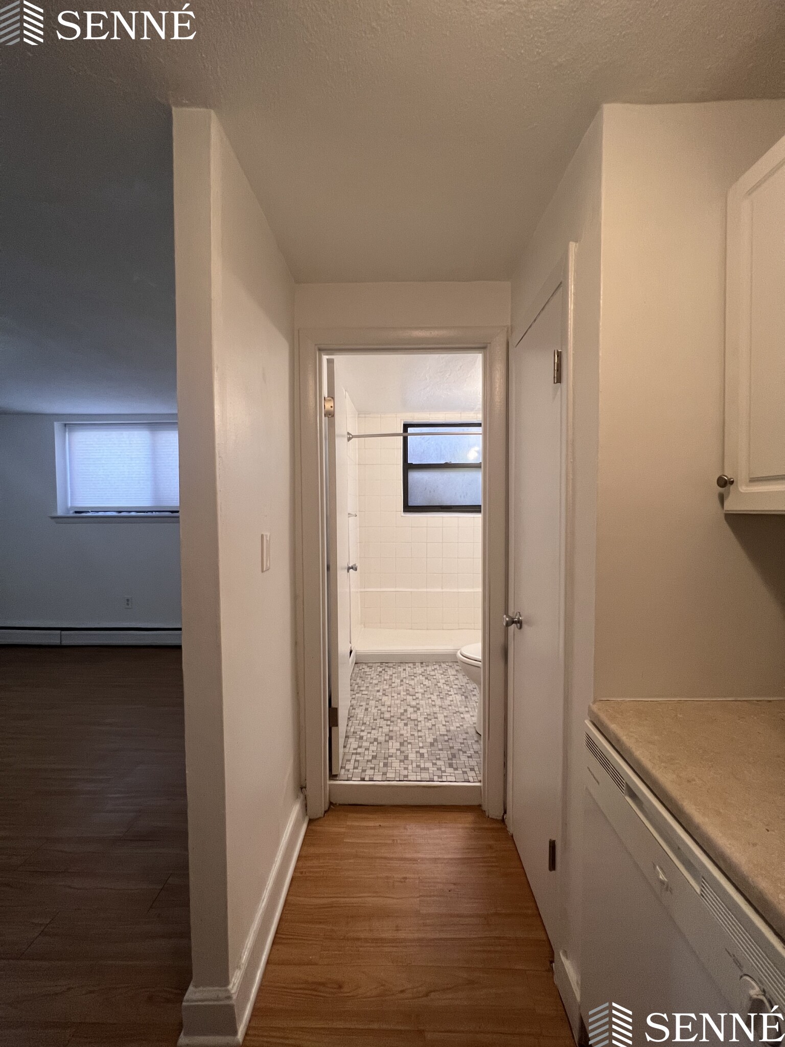 48 A Harvard Ave, Harvard Avenue