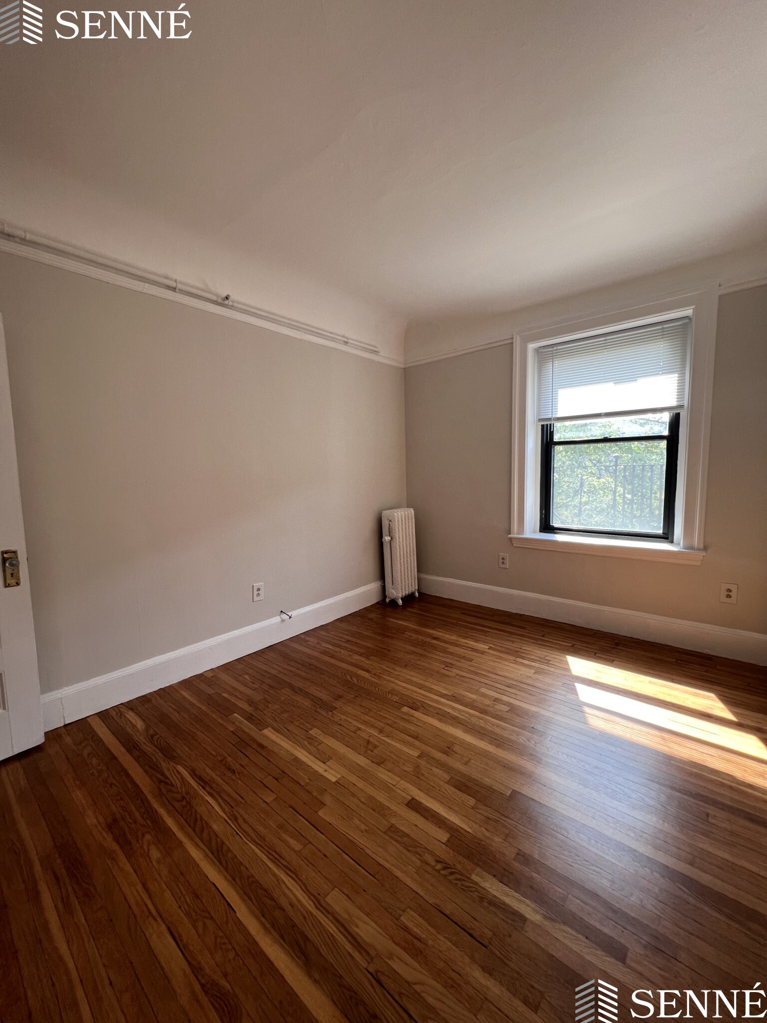 1039 Massachusetts Ave, Mid Cambridge