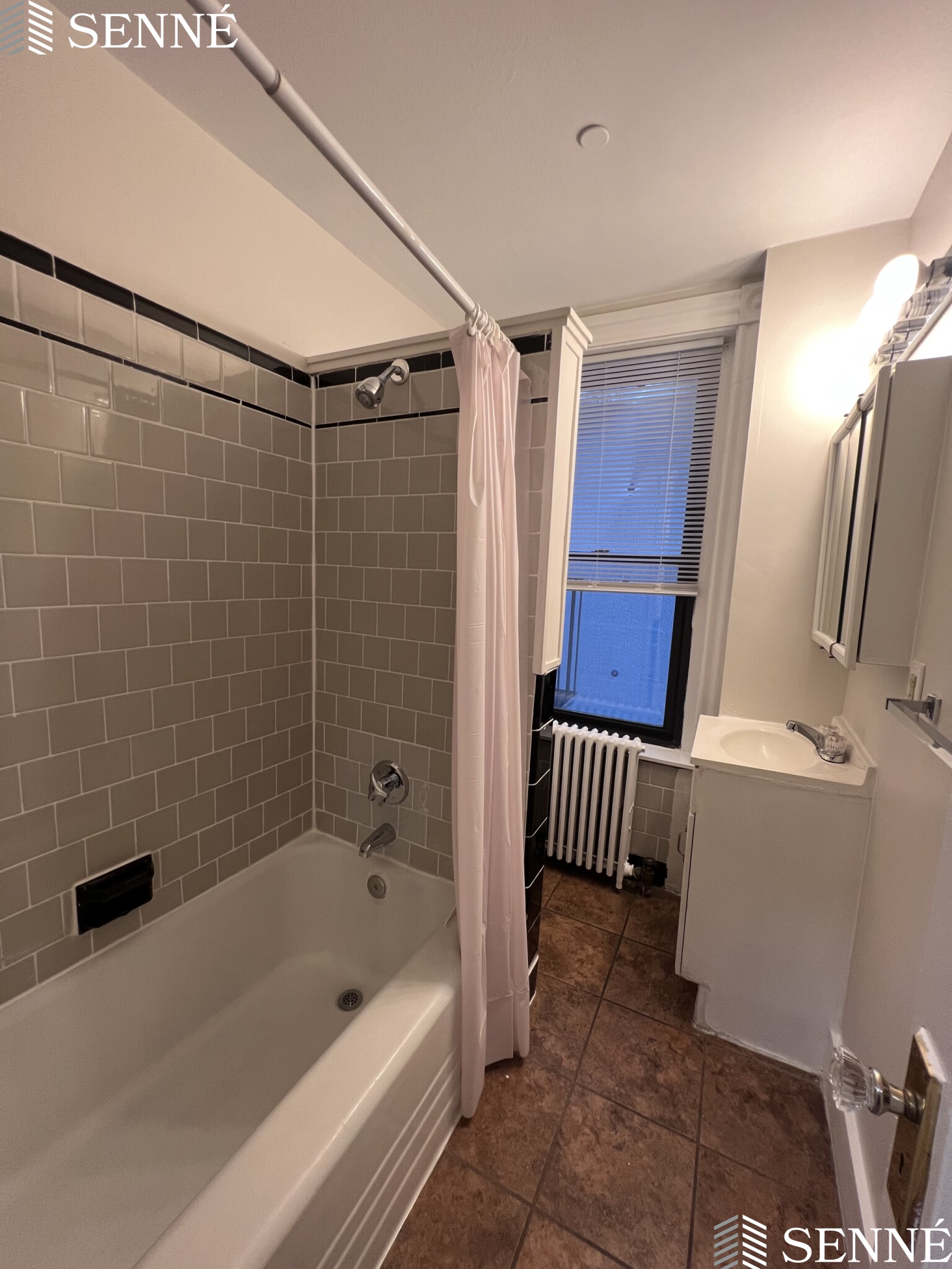 1039 Massachusetts Ave, Mid Cambridge