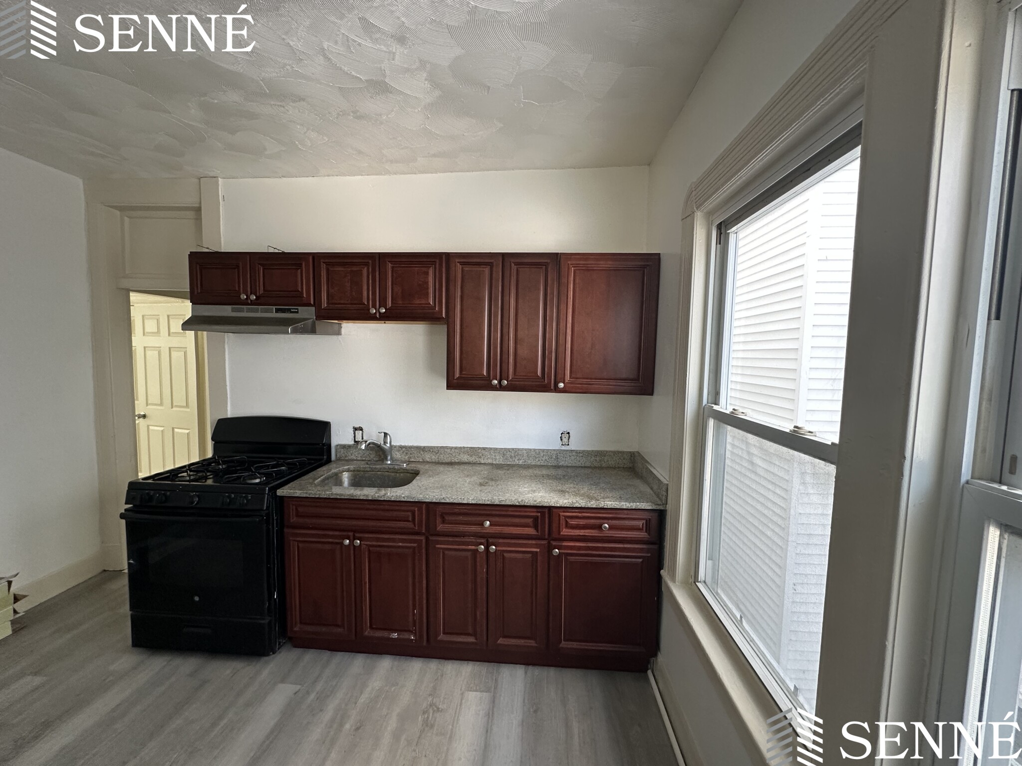 12 Danube St, Roxbury