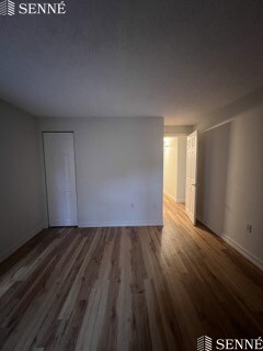 16 Elmer St, Riverside