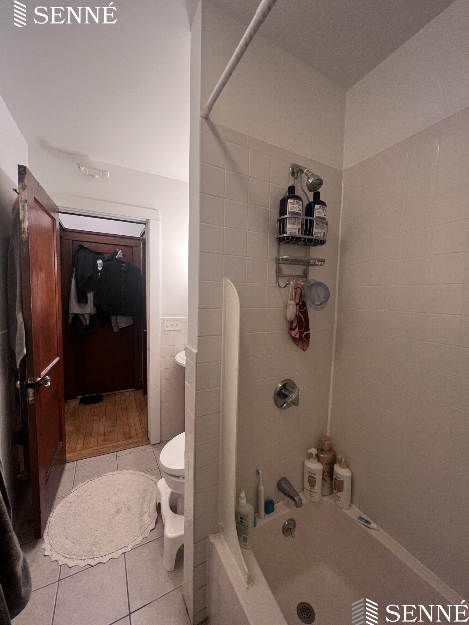 3 Linnaean St, Neighborhood Nine