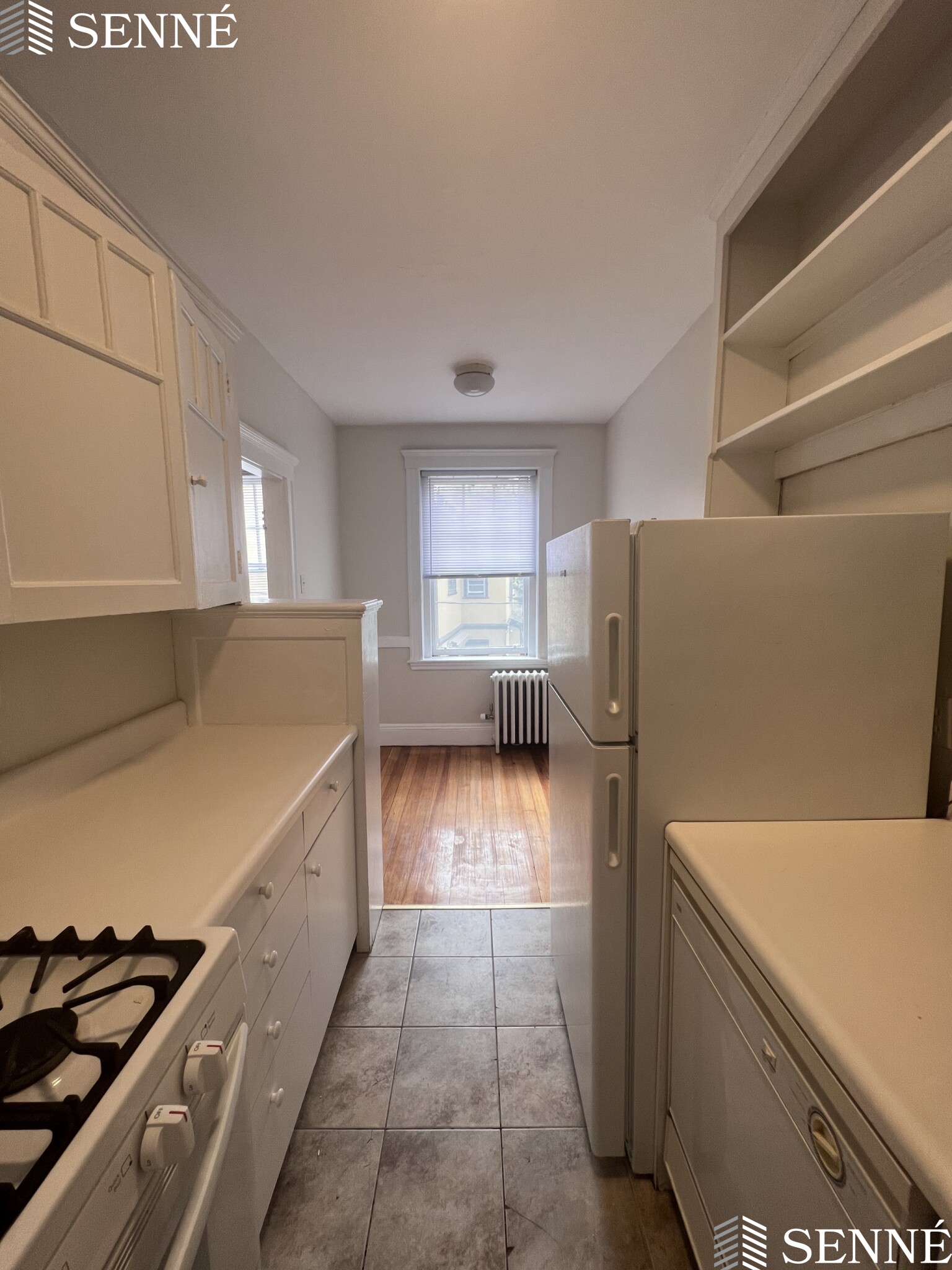 28 Langdon St, Neighborhood Nine