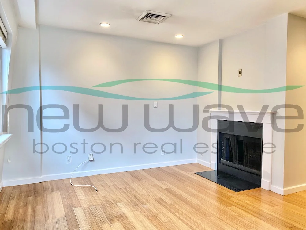 1661 Washington, South End