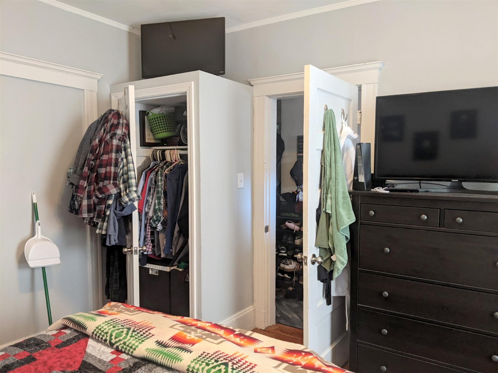 3 bed, 1 bath apartment for rent at 1249 Broadway Unit 1, Teele Square — photo 6 of 25