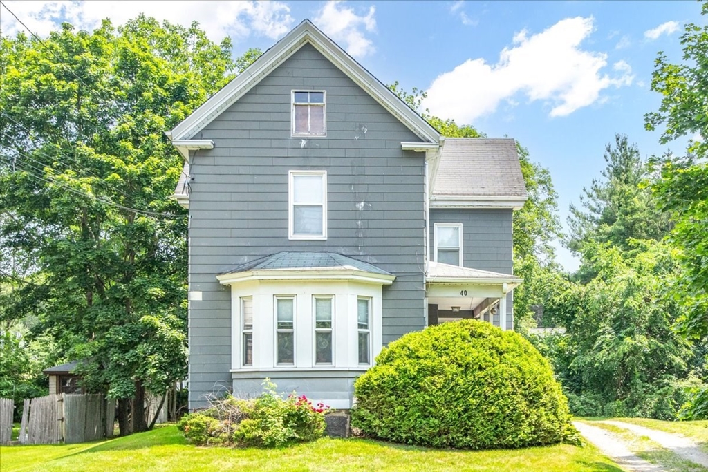 40 Whitehall St, East Dedham