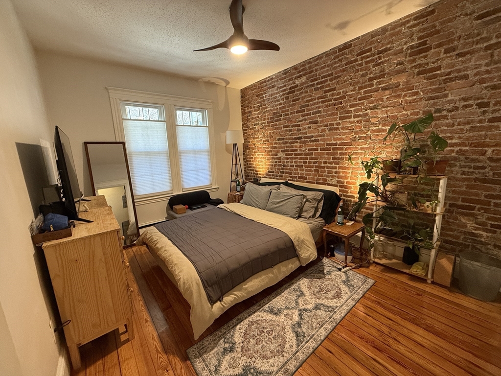 22 S Huntington Ave ,, Mission Hill