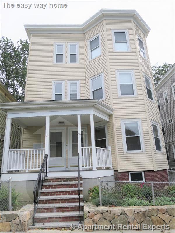 35-37 Hancock St, Porter Square