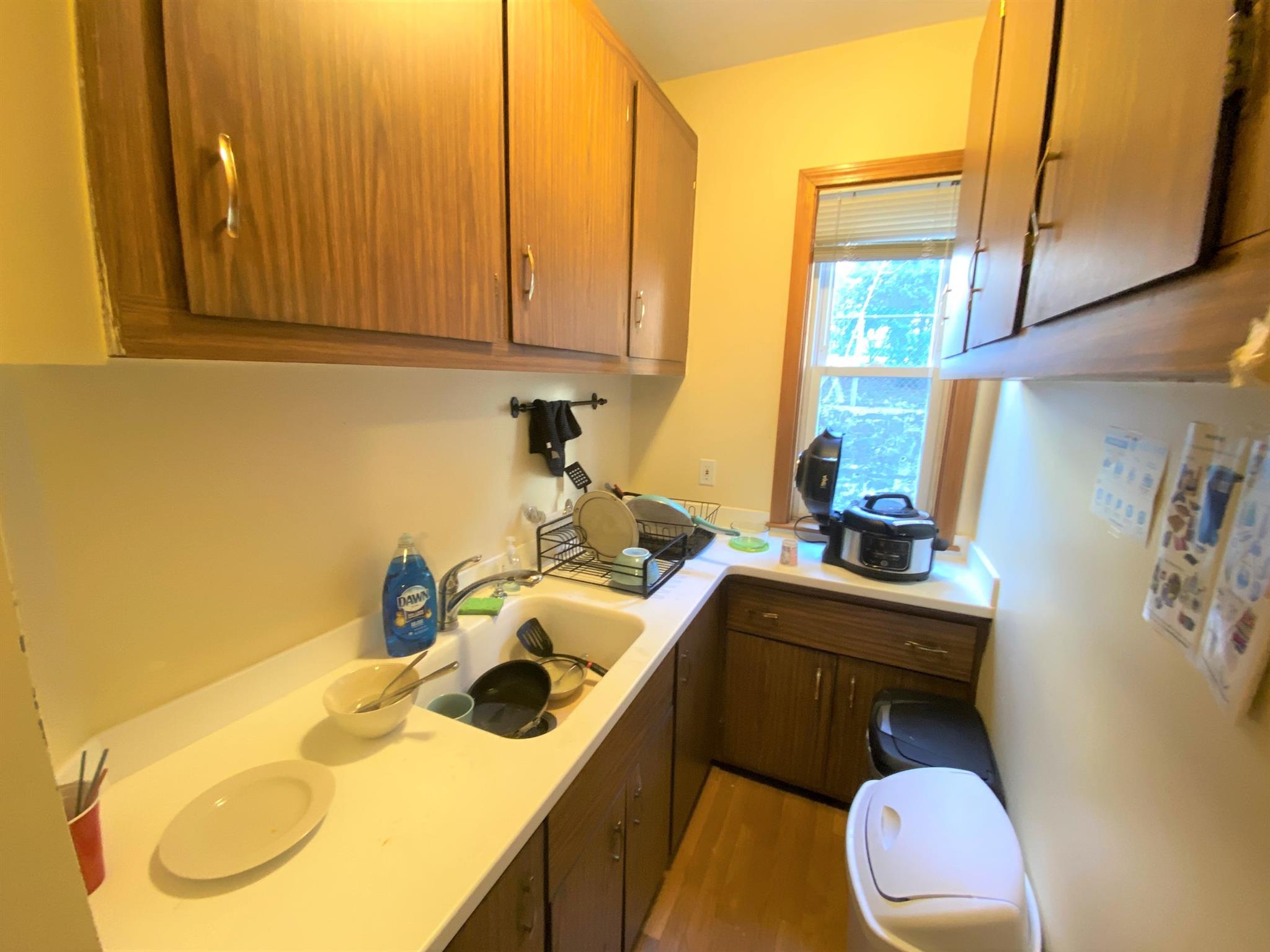 3 bed, 1 bath apartment for rent at 35 Hancock St Unit 1A, Davis Square — photo 13 of 14