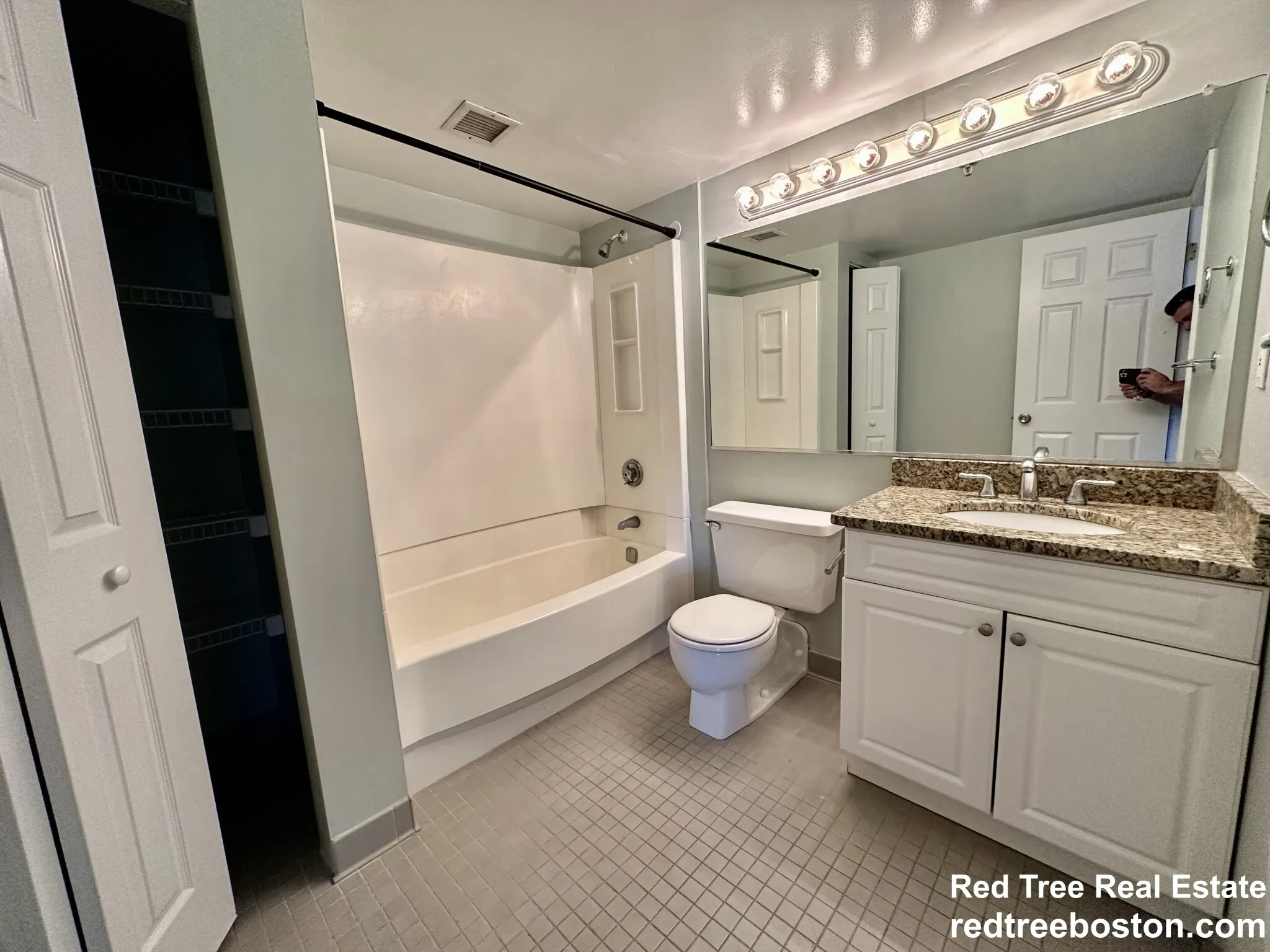 15 North Beacon St, Allston