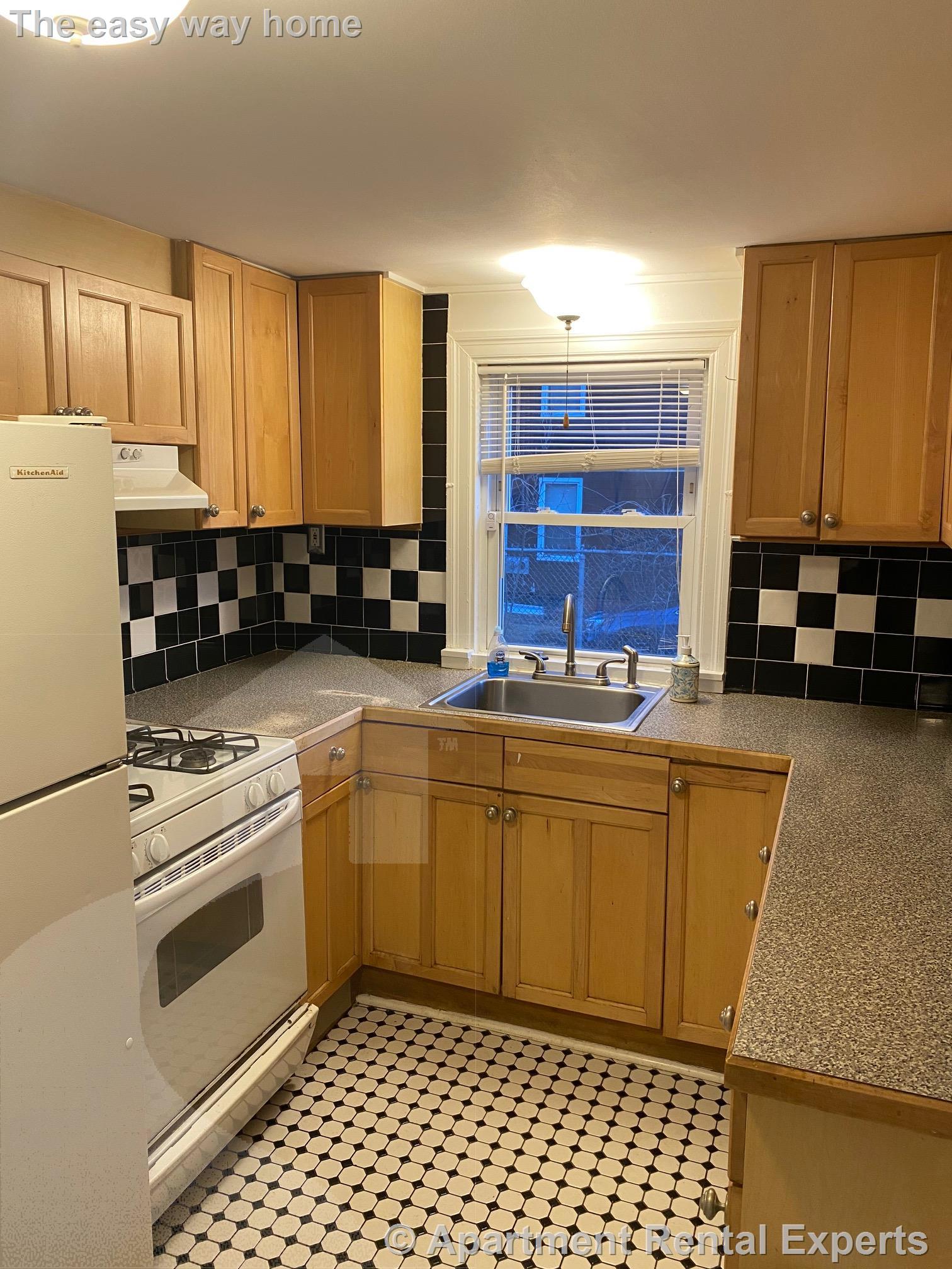 28 Linden Ave, Porter Square