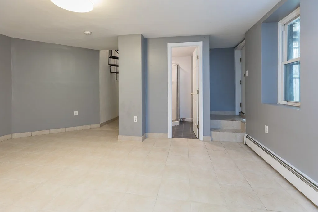 87 Waltham St, South End