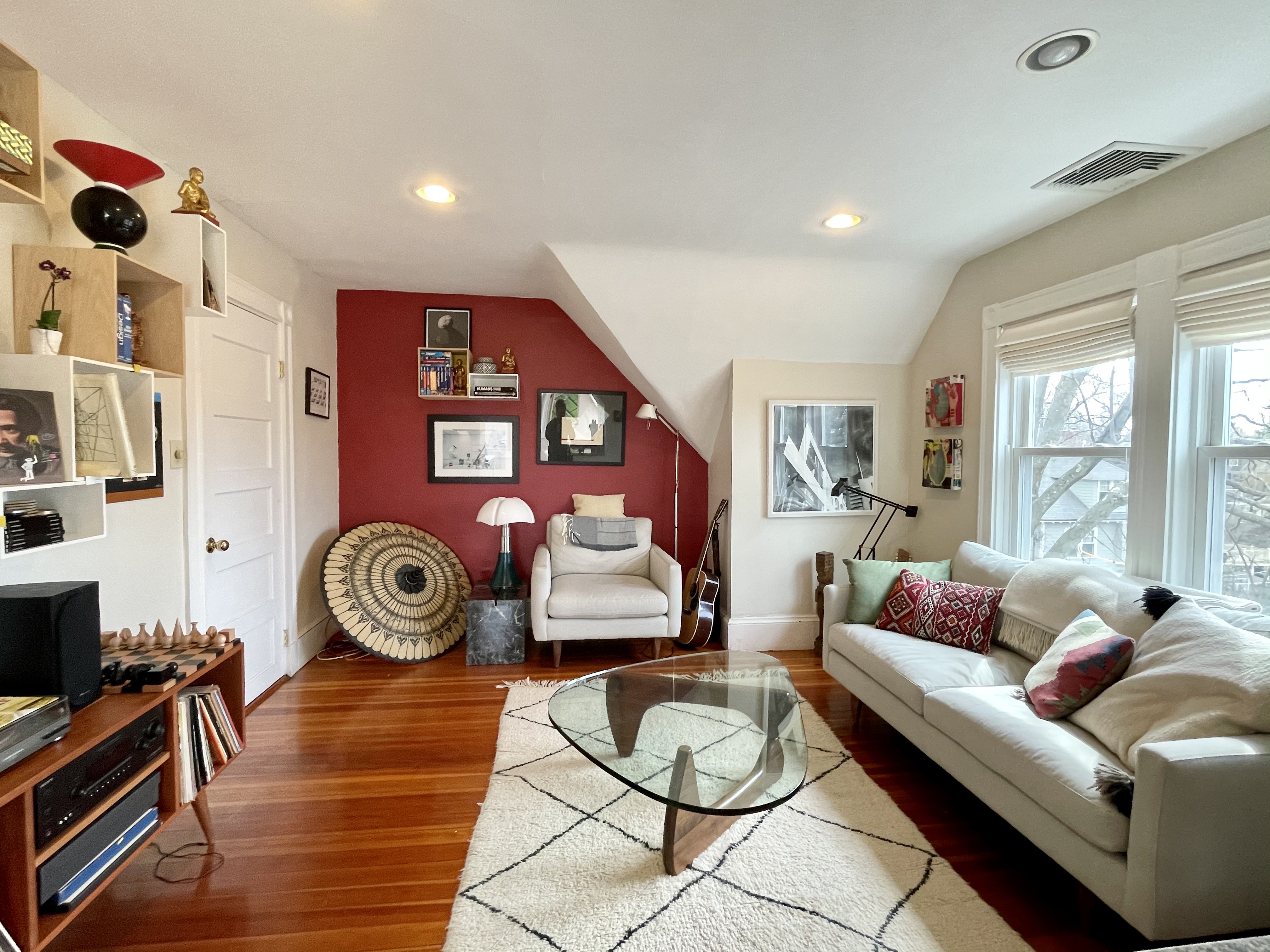 2 bed, 1 bath apartment for rent at 33 Royal Ave Unit 3, West Cambridge — photo 8 of 15