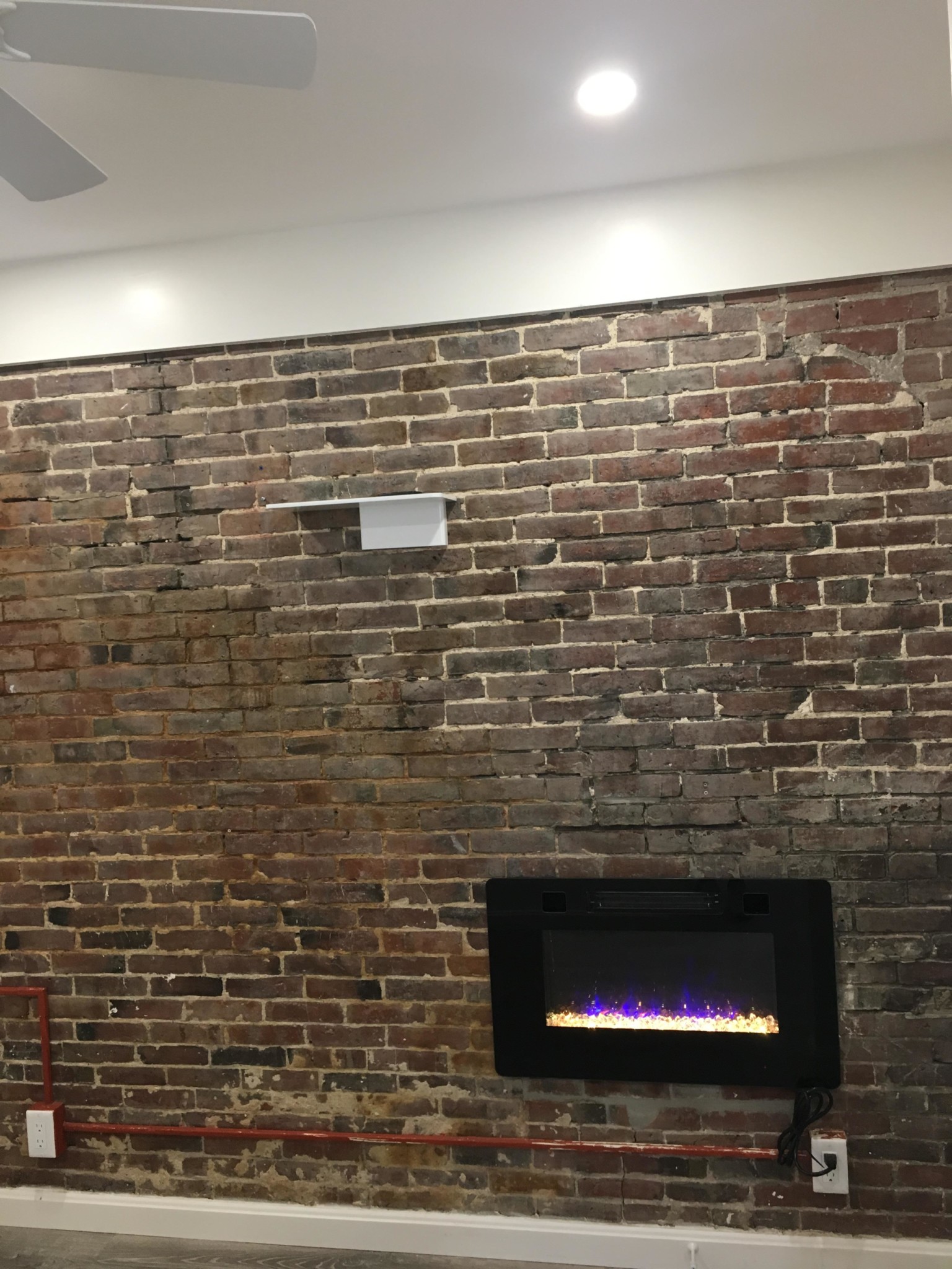 3 bed, 1 bath apartment for rent at 27 Temple St Unit 4, Beacon Hill — photo 12 of 21