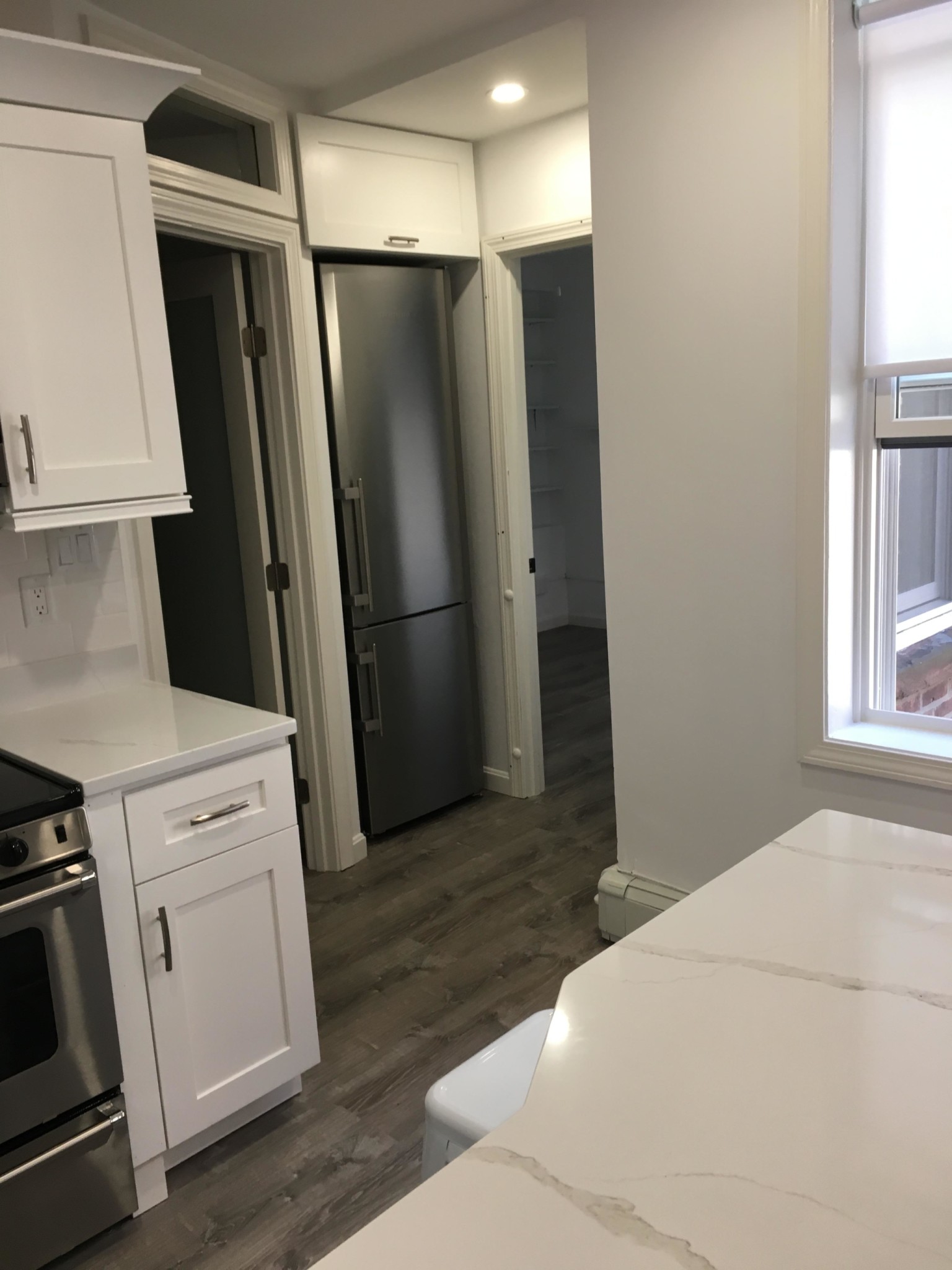 3 bed, 1 bath apartment for rent at 27 Temple St Unit 4, Beacon Hill — photo 6 of 21
