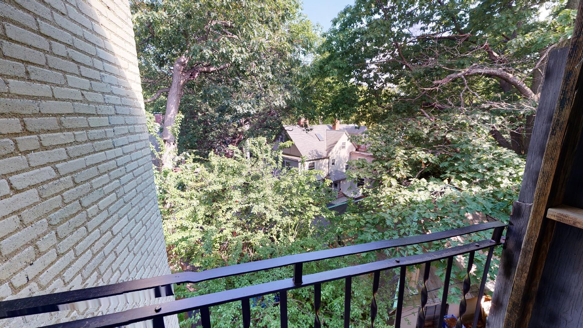 123 Sutherland Rd, Brighton