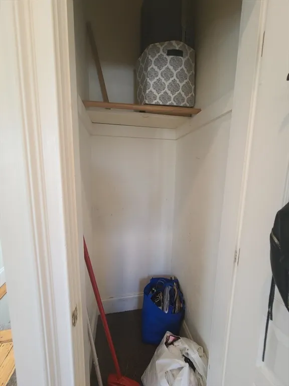 31 Jenkins St, South Boston