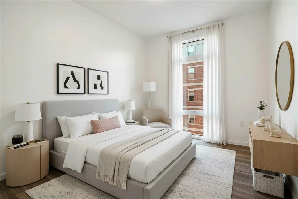 839 Beacon St, Fenway