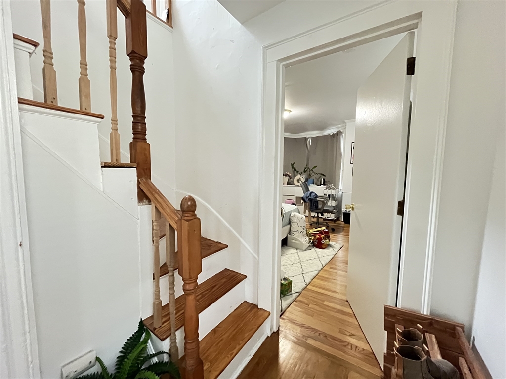 89 6th, East Cambridge