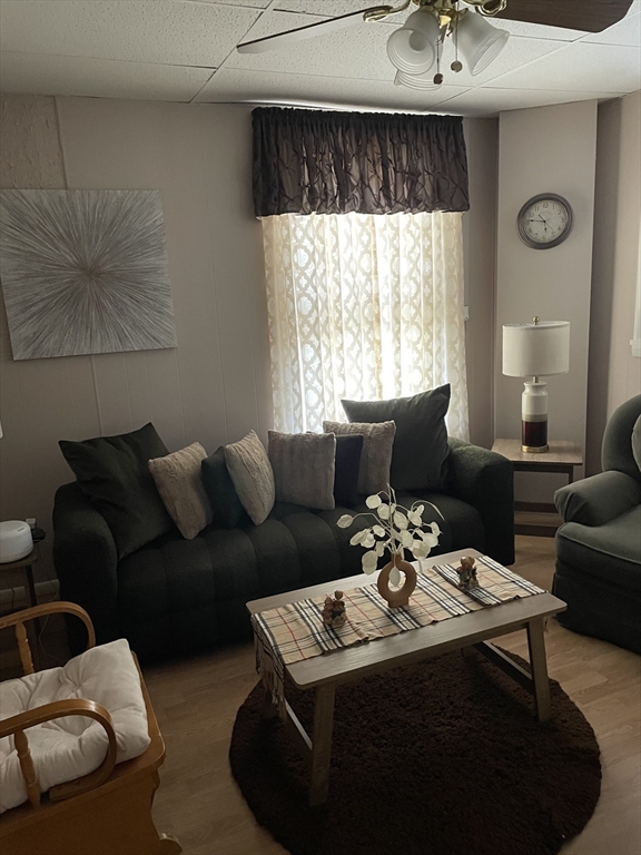 39 Beacon St, Everett