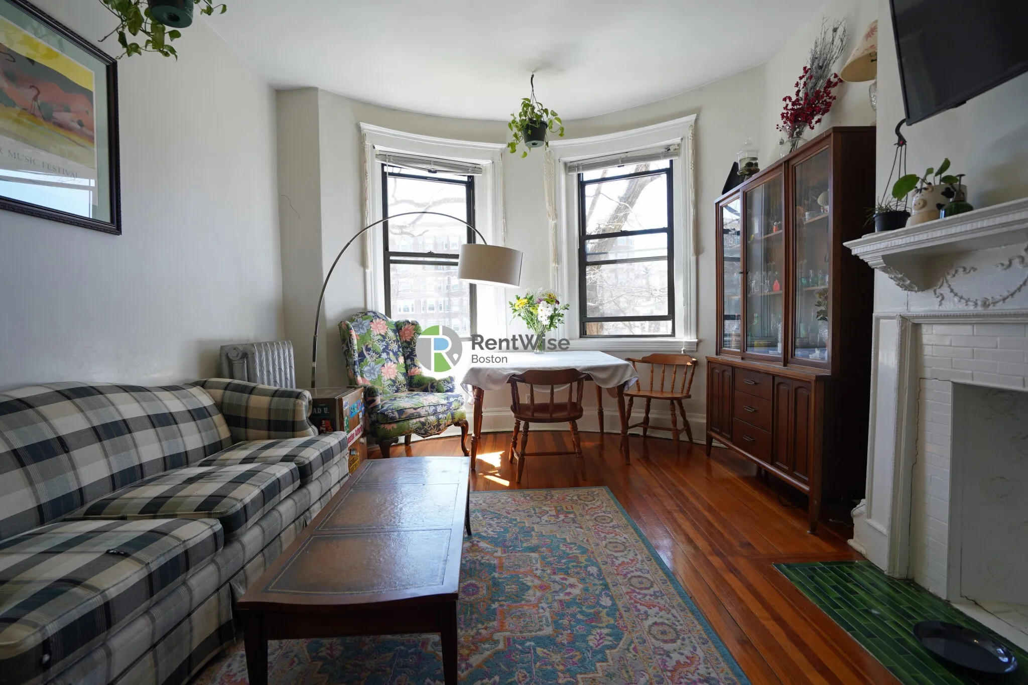 1379 Commonwealth Ave, Brighton