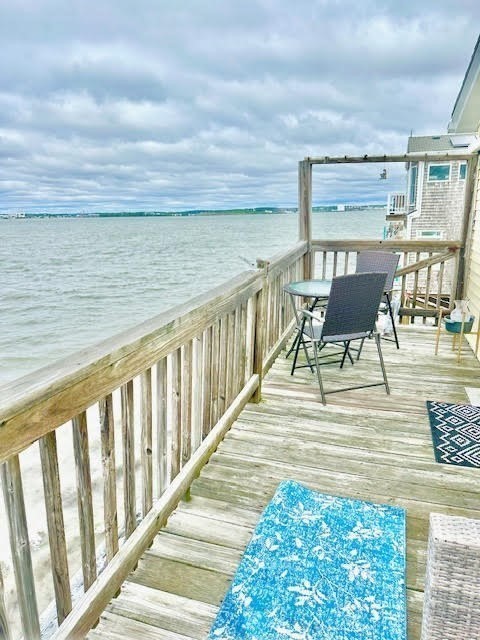 69 Castle Rd, Nahant