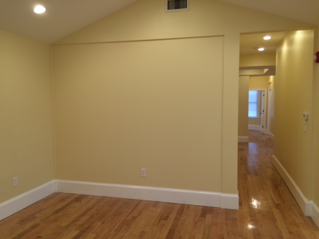 208 Holland St, Teele Square