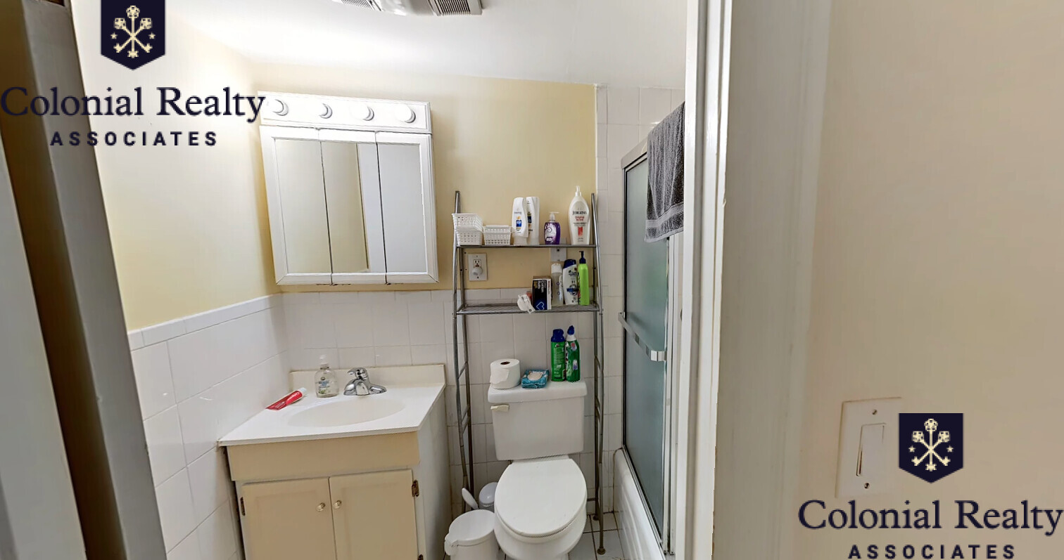 12 Dean Rd, Brookline