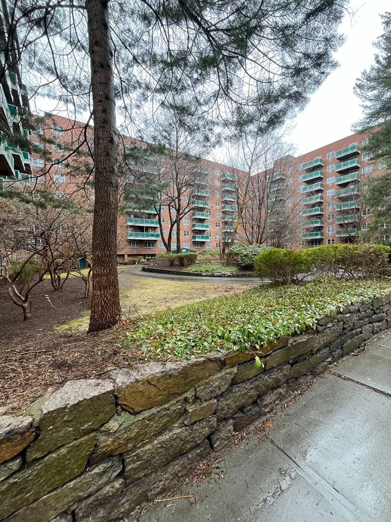 185 Freeman St, North Brookline