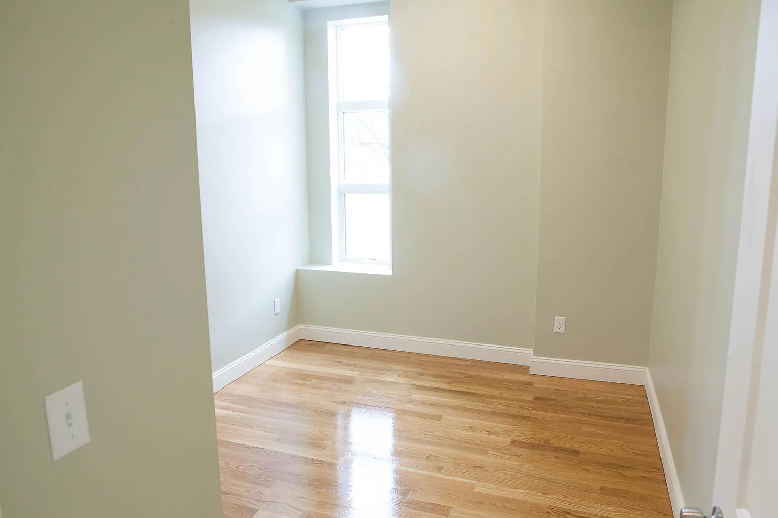 409 Dudley St, Roxbury