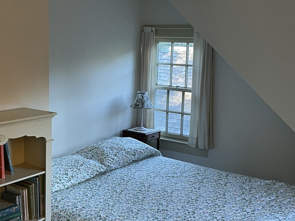 229 Cornell Rd, South Westport