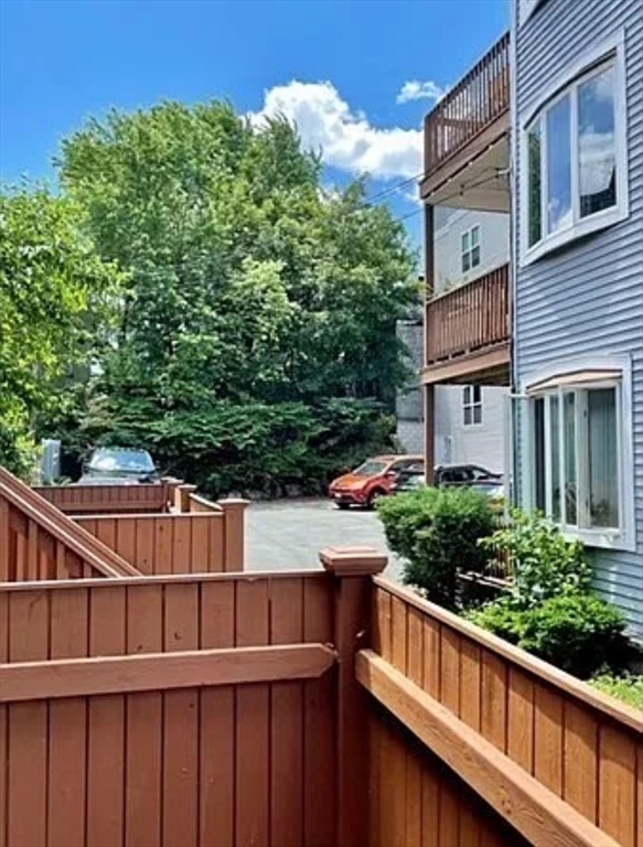 201 K St, South Boston