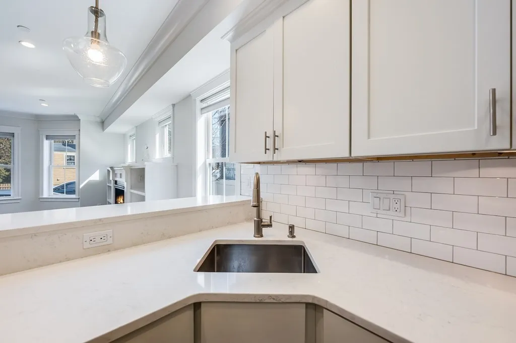 8 Enterprise St, Dorchester