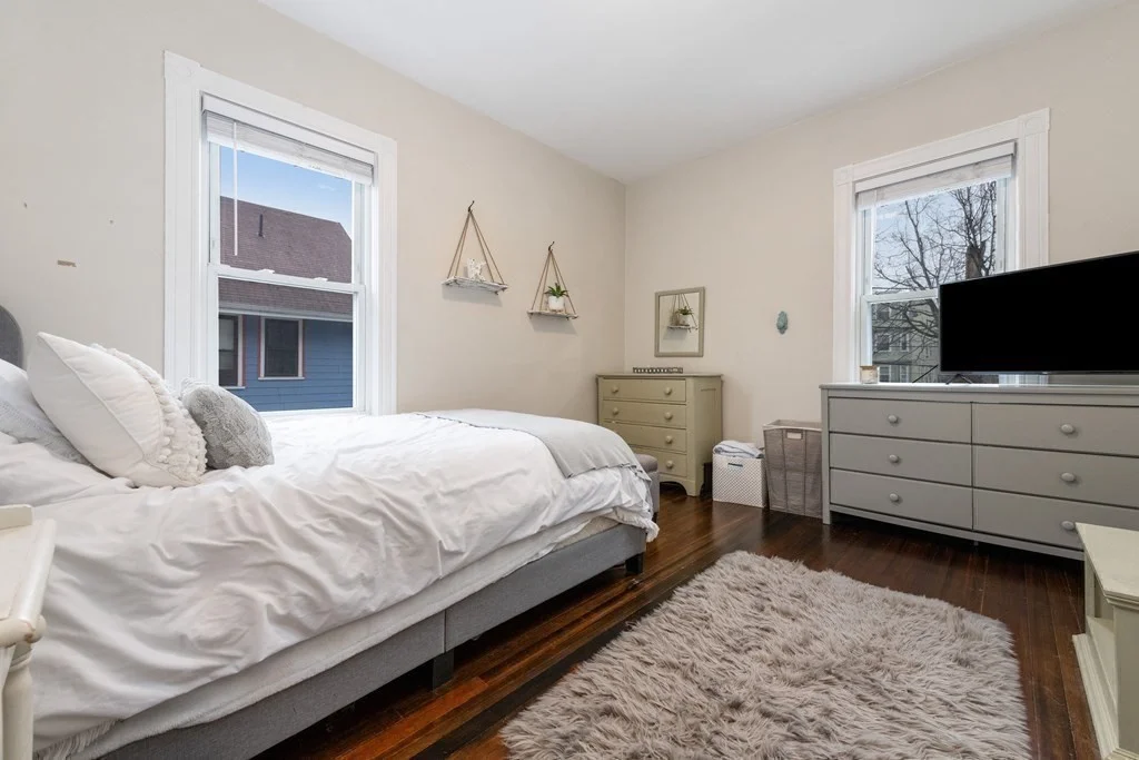 30 Larchmont St, Dorchester