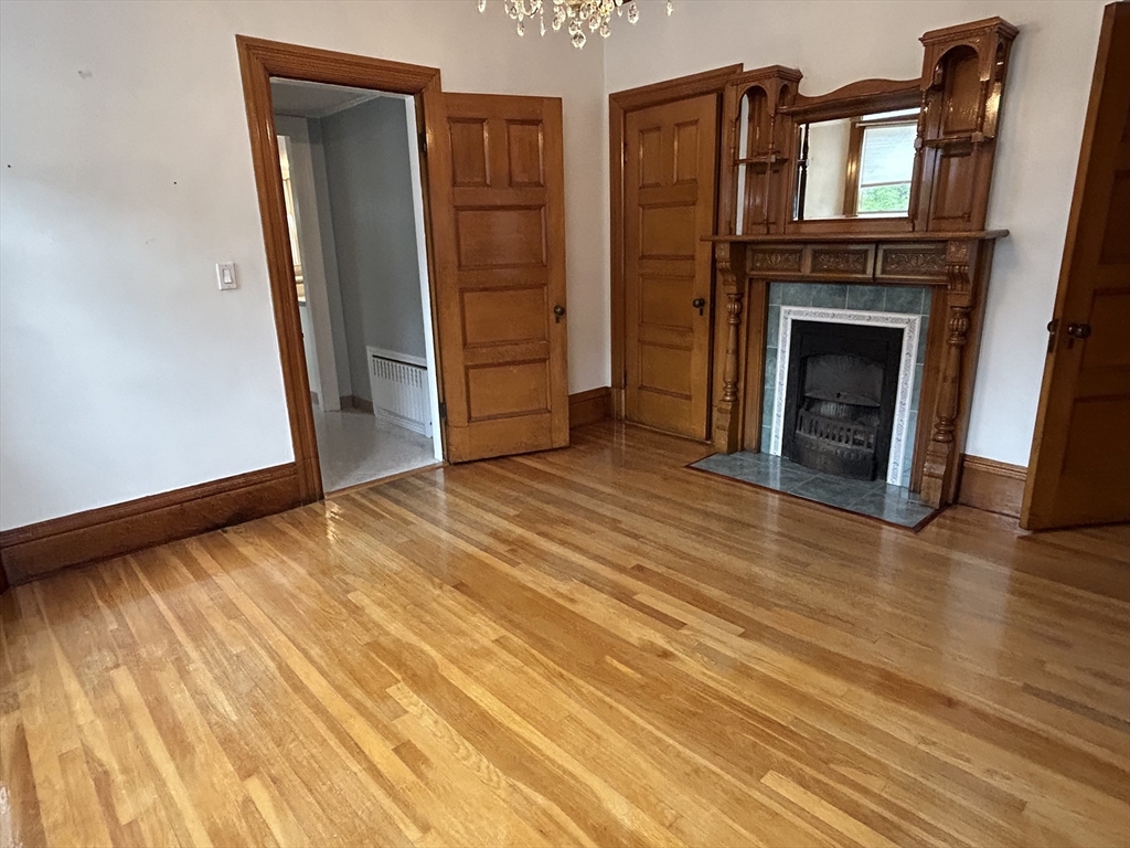 175 Maple St, Malden