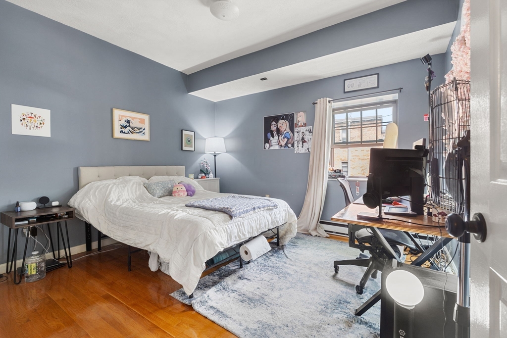 191 Bunker Hill St, Charlestown