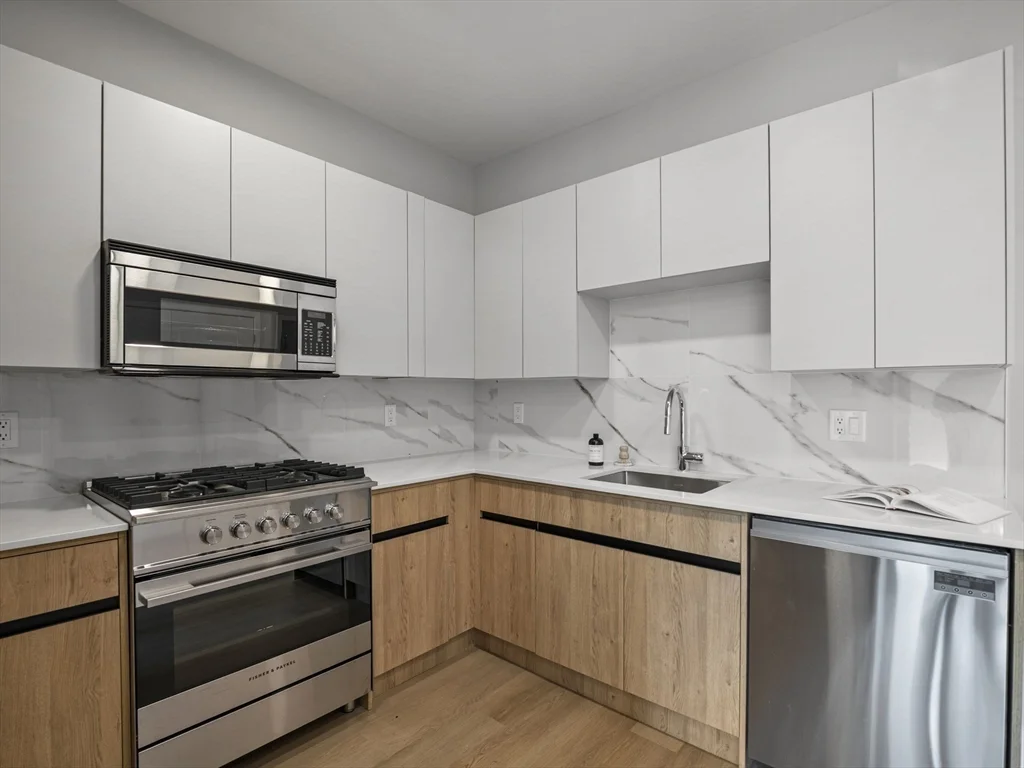 249 Corey Rd, Corey Hill