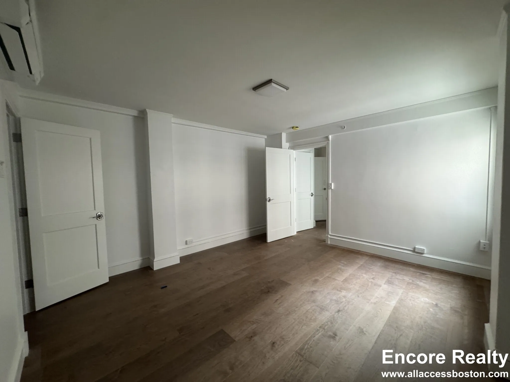 1200 Massachusetts Ave, Riverside