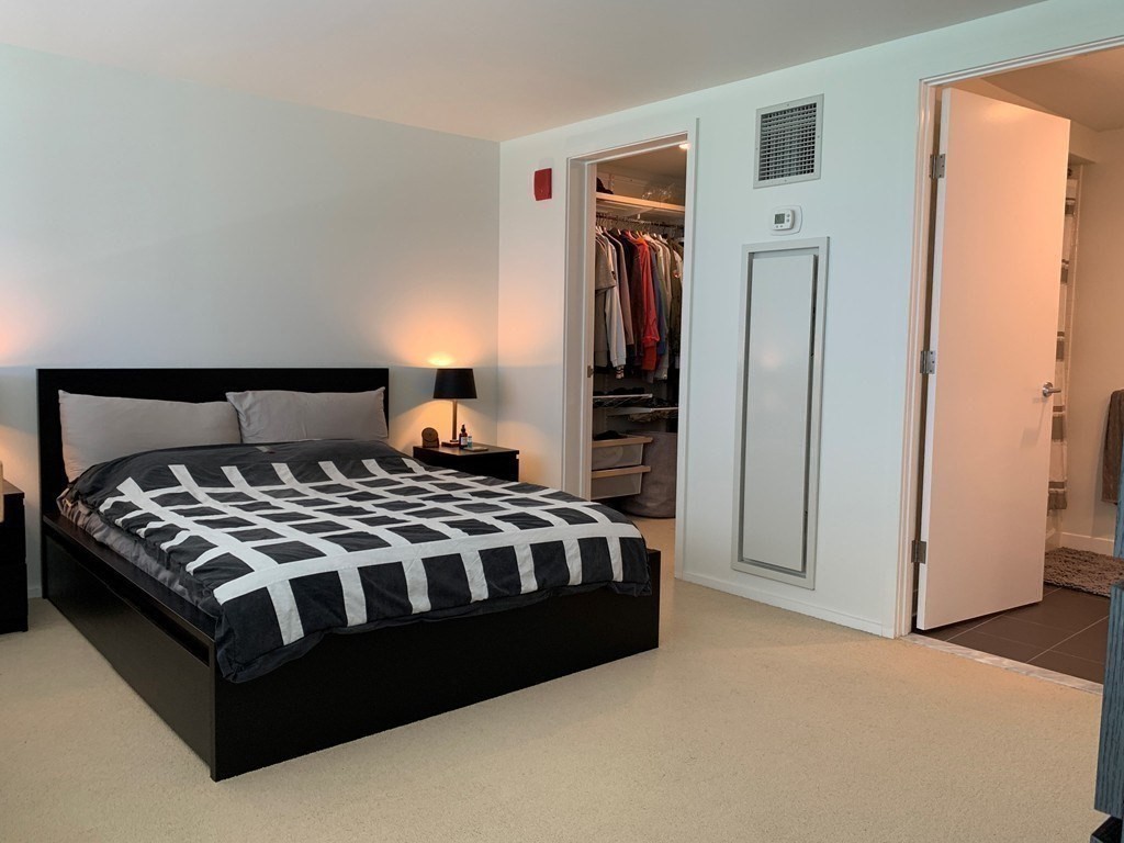 1 Earhart, East Cambridge