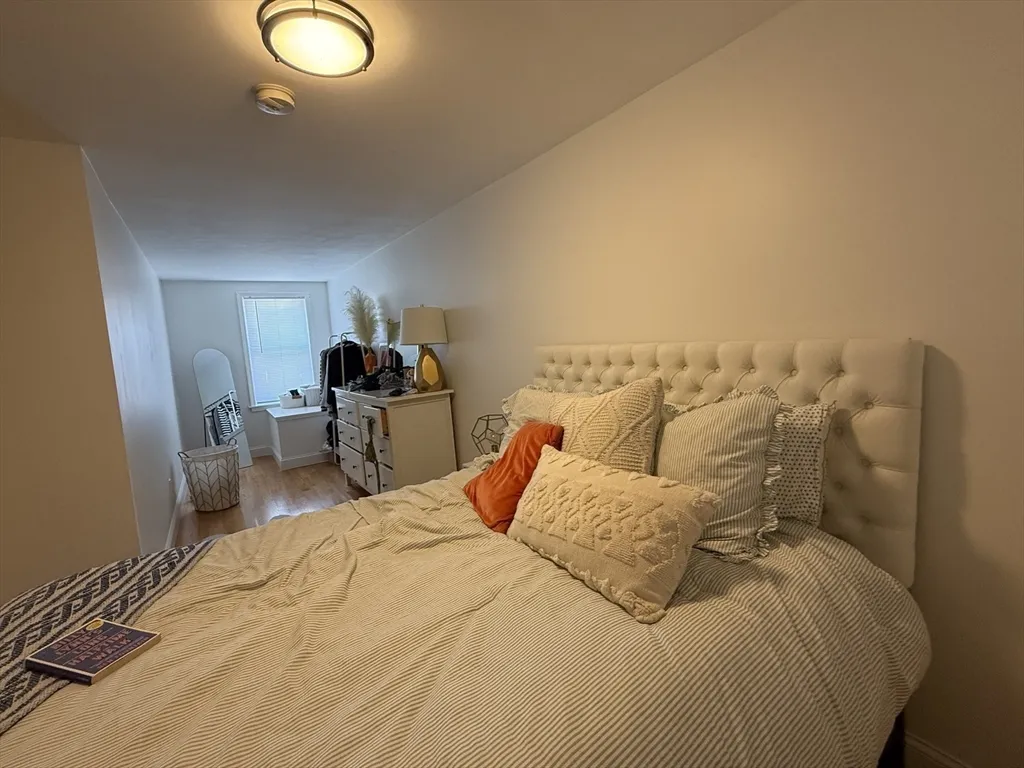 205 D St, South Boston