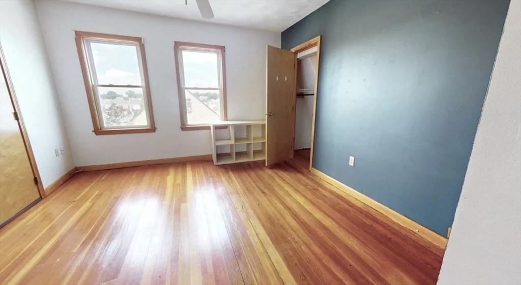 27 Princeton St, Medford