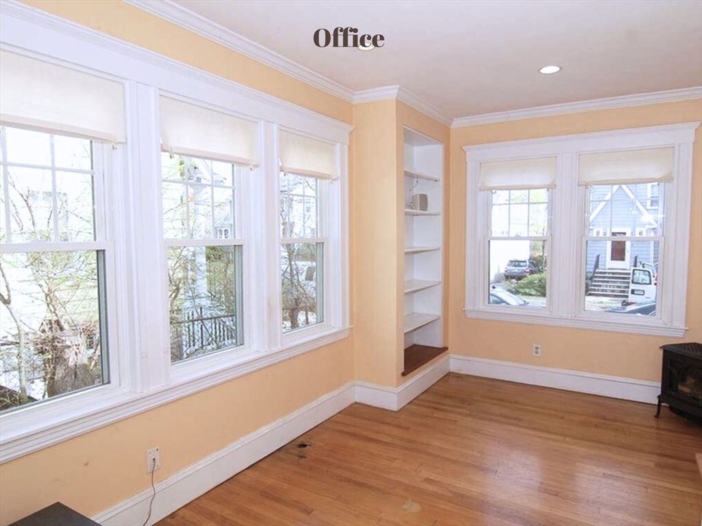 15 Hawthorne Ave, Arlington