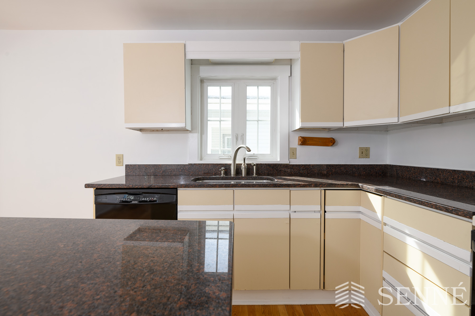 14 Skehan St, Ward Two