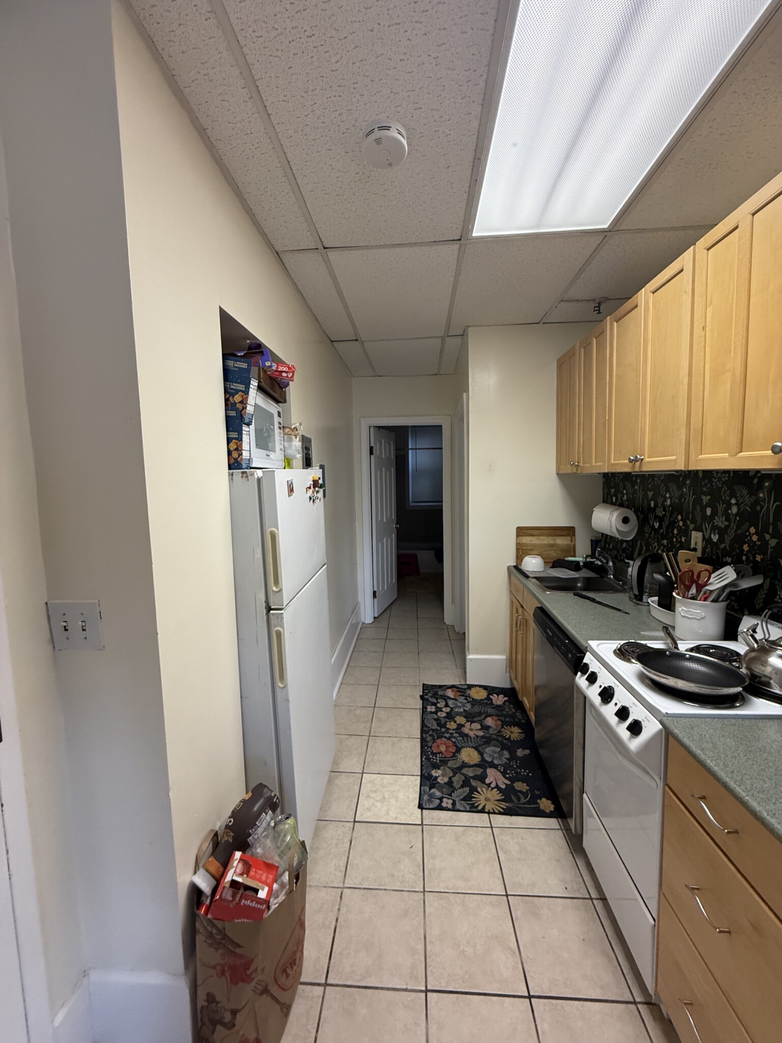 879 Beacon St, Fenway