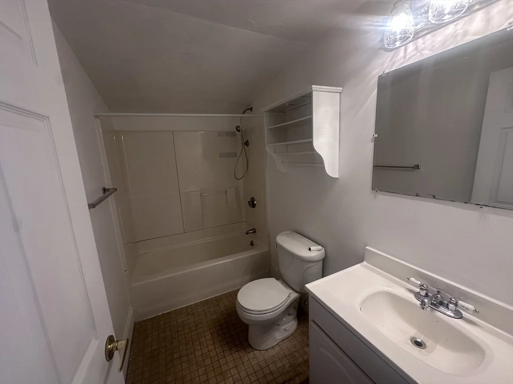 205 Highland St, Roxbury