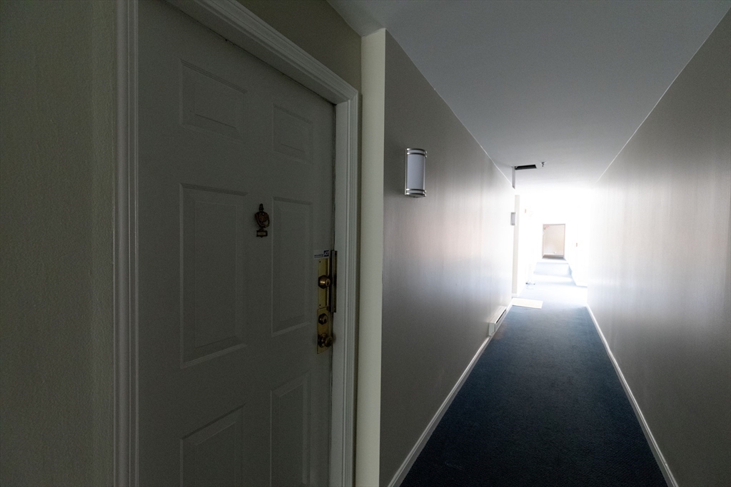 2456 Massachusetts Ave, North Cambridge