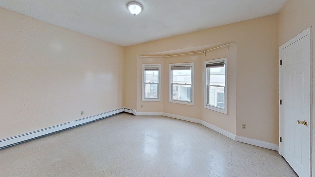 33 Elmore St, Roxbury