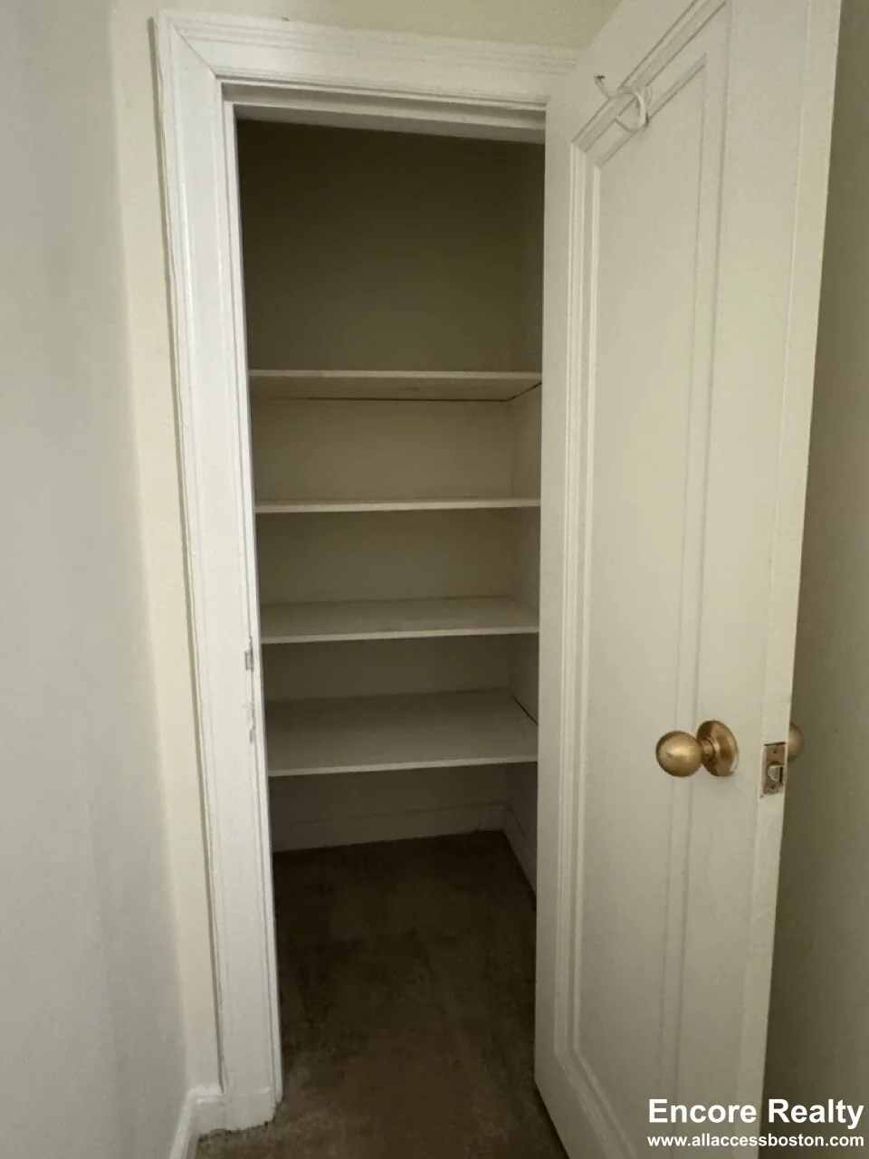 100 Sewall Ave, Brookline